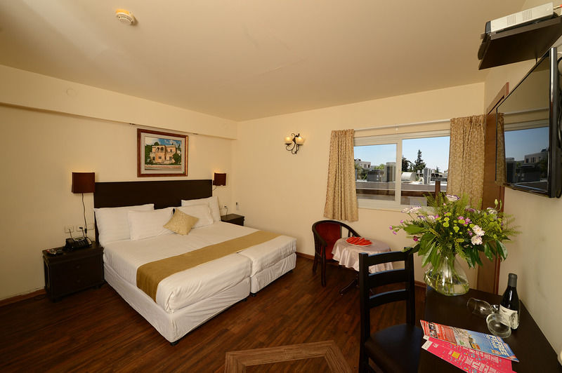 A Little House In Rechavia Hotel Jeruzalem Buitenkant foto