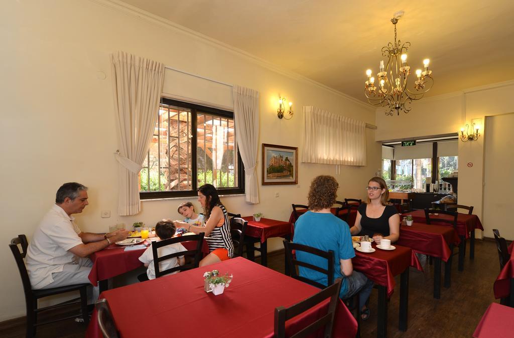 A Little House In Rechavia Hotel Jeruzalem Buitenkant foto