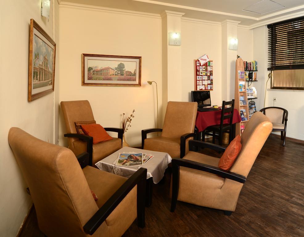 A Little House In Rechavia Hotel Jeruzalem Buitenkant foto